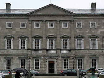 Opposition want the Dail recal...